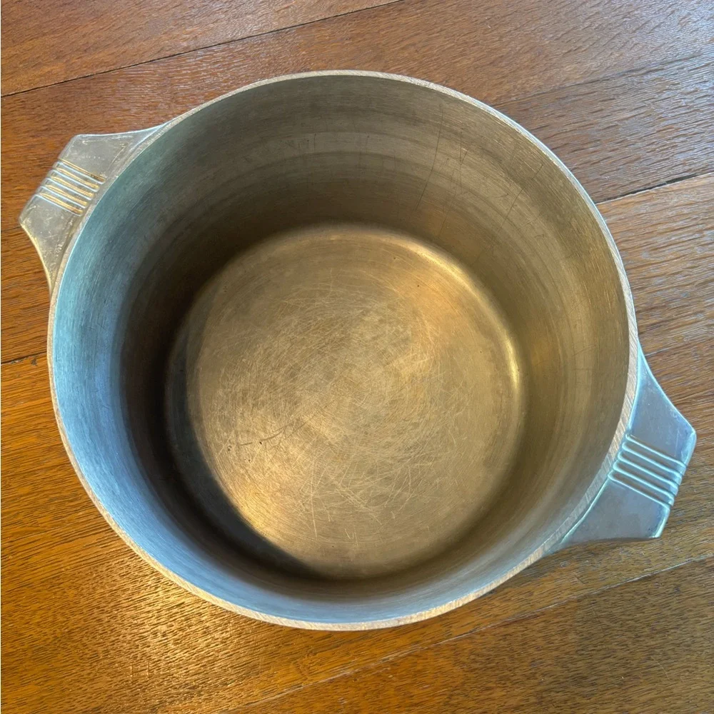 Wagner Ware Magnalite Sidney 6qt Stockpot/Dutch oven - Picture 5 of 6